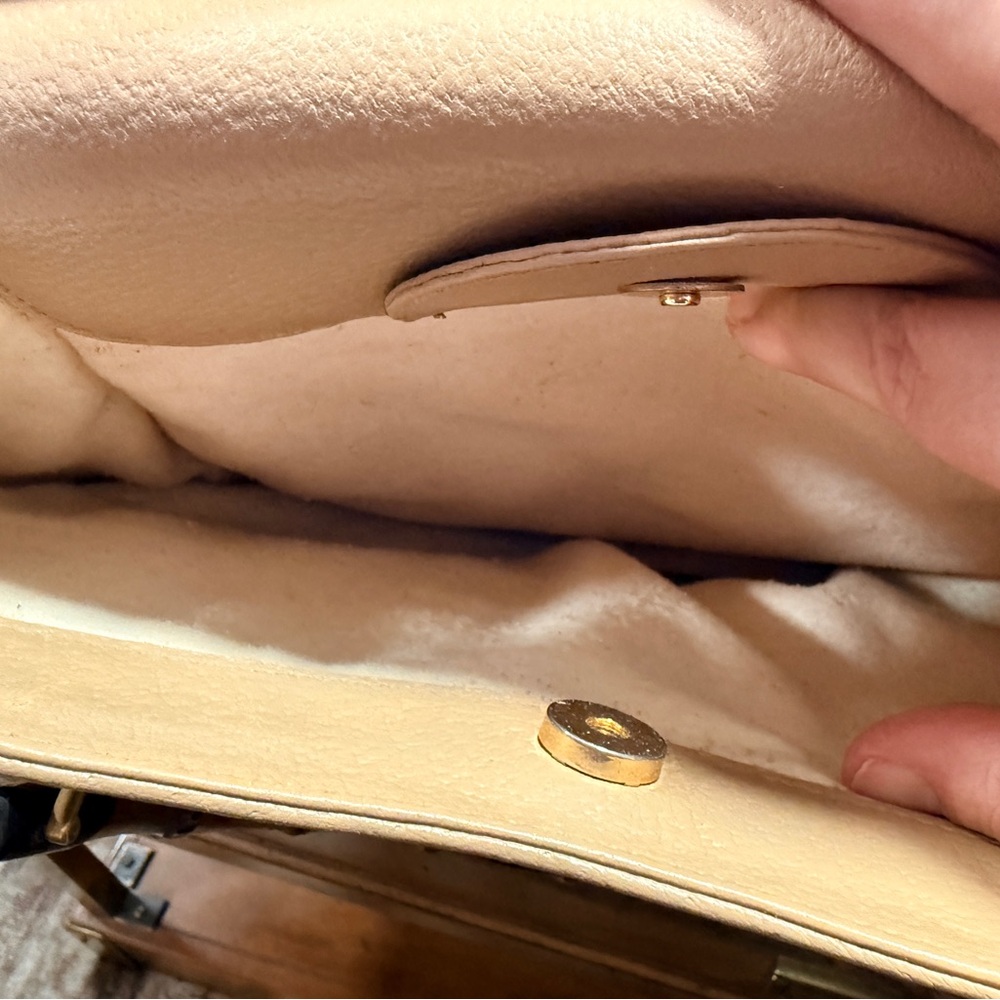 Gucci Diana Beige Leather Tote - Picture 9 of 14